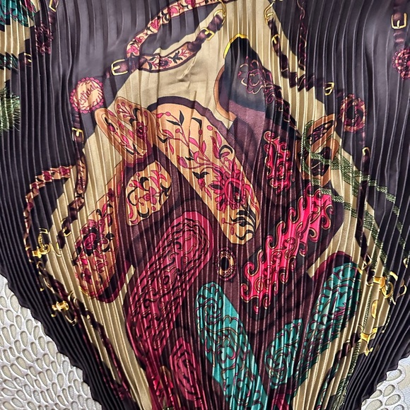 🔥🔥Hermes Plisse Scarf with Box - Picture 5 of 6